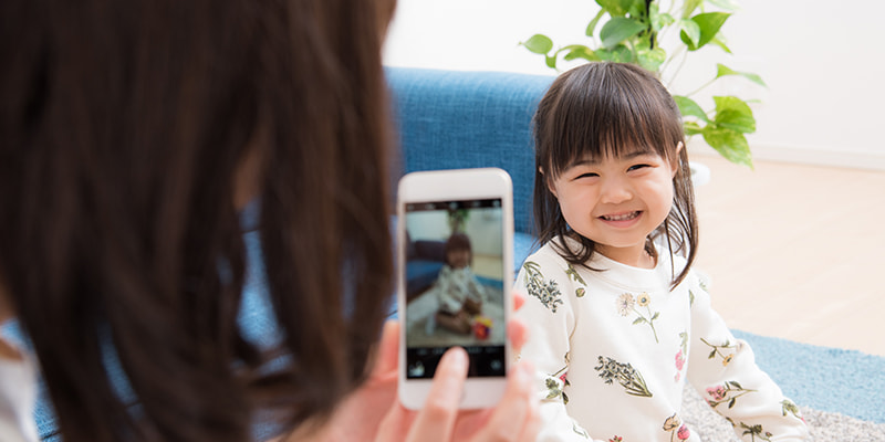 写真：子どもの成長記録を残すならスマホ動画で決まり！