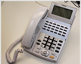 「Netcommunity SYSTEM αNX type L（情報機器）」の多機能電話機。